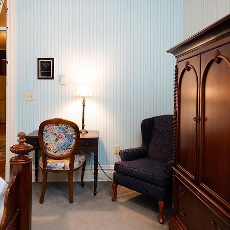 Captain Henderson House Hotel Arkadelphia Quarto foto
