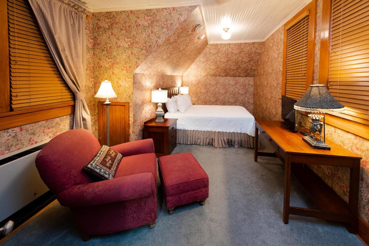 Captain Henderson House Hotel Arkadelphia Quarto foto